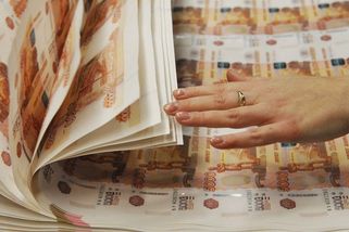 Výsměch západním sankcím. Rusko ulilo biliony do krypta a z občanů udělalo pokusné králíky - Médium.cz